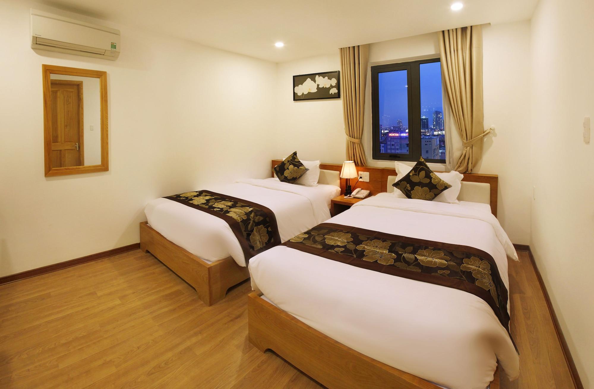 Merry Land Hotel Дананг Екстериор снимка
